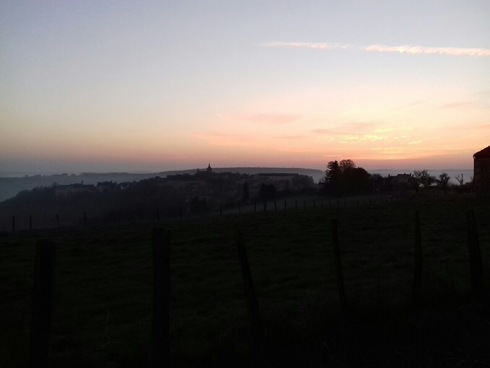 20170408 1 Flavigny am Morgen.jpg