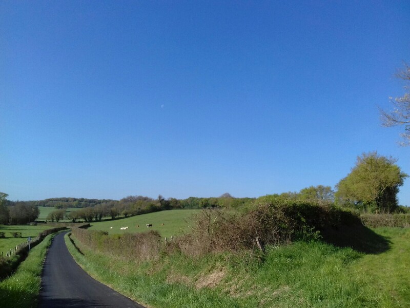 Datei:20170418 1 der Himmel über Frankreich.jpg